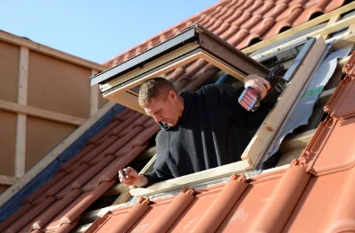 Pose de fenêtres de toit Velux à Hermanville